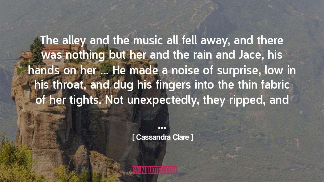 Abdomen quotes by Cassandra Clare