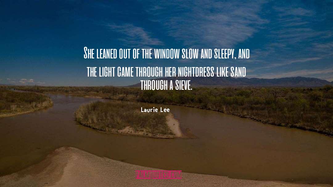 Beautiful Description quotes by Laurie Lee