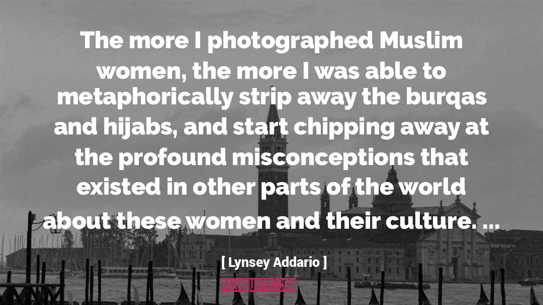 Muslim Women quotes by Lynsey Addario