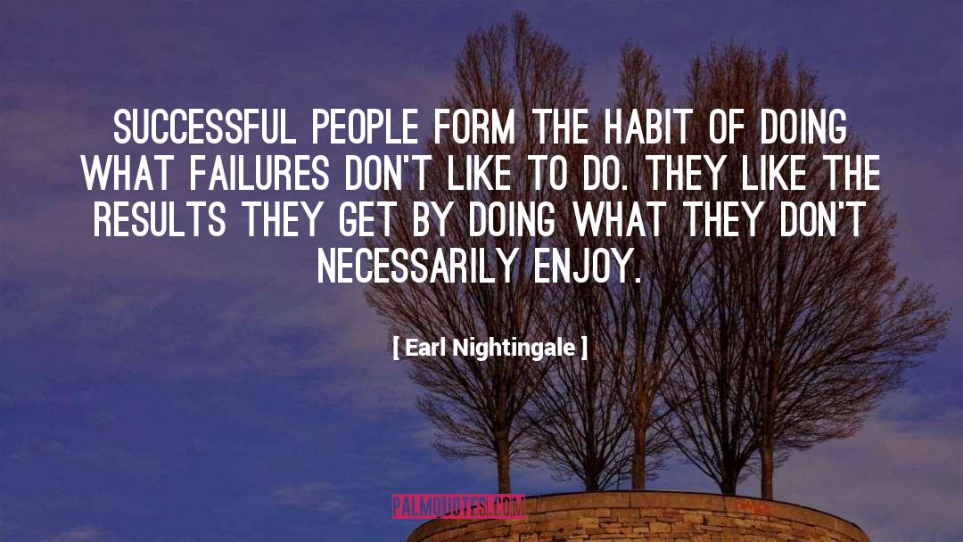 Successful People quotes by Earl Nightingale