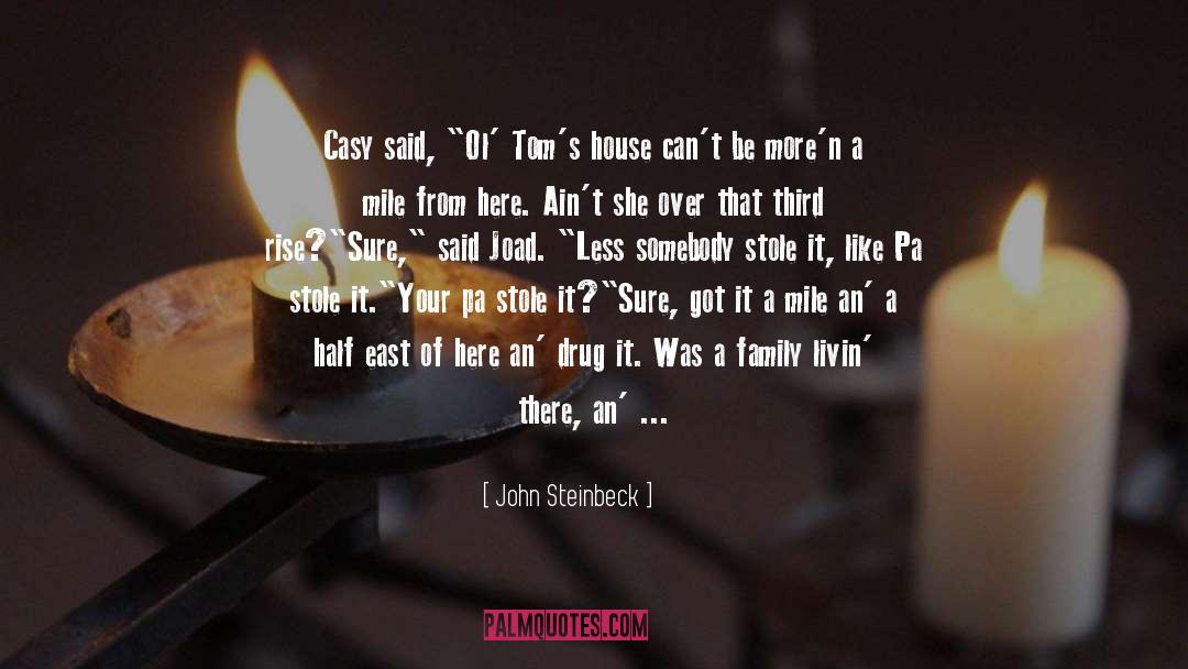 Voltou Em quotes by John Steinbeck